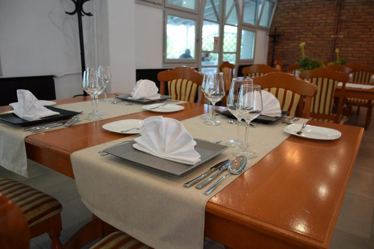 Romahegy Rendezvenyhaz Bed and Breakfast Kaposvár Εξωτερικό φωτογραφία