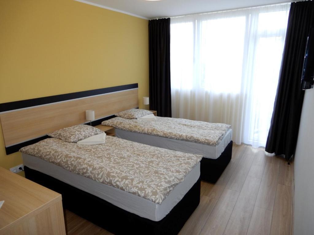 Romahegy Rendezvenyhaz Bed and Breakfast Kaposvár Εξωτερικό φωτογραφία