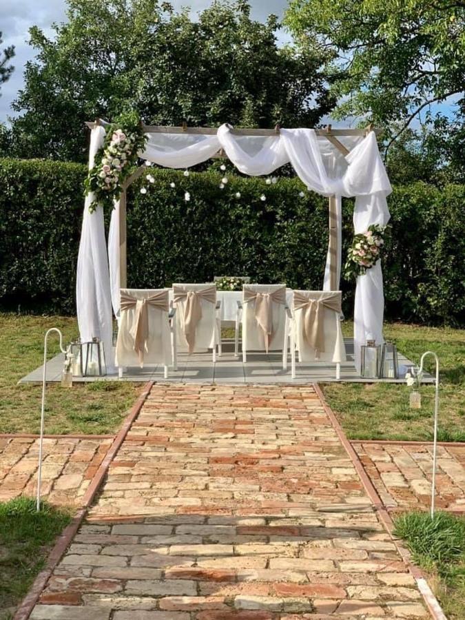 Romahegy Rendezvenyhaz Bed and Breakfast Kaposvár Εξωτερικό φωτογραφία